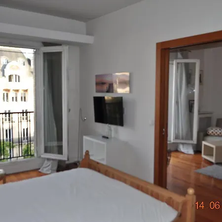 Apartment De France Paris