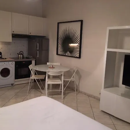 Apartment De France Paris